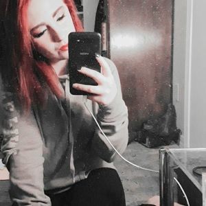 Meet your Posher, Jazmine